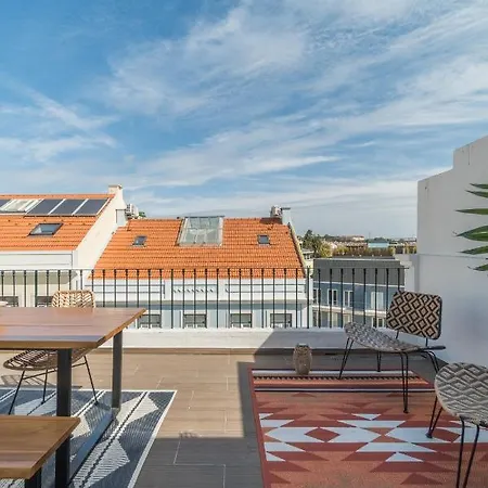 شقة Casa Boma - Sunny With Private Balcony And Panoramic Bridge View - Ajuda I *